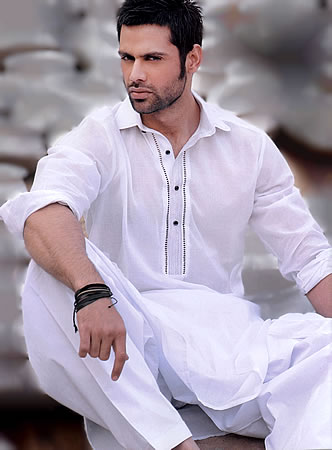 White Kurta pajama